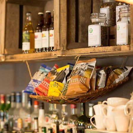 The Roebuck Inn Shedfield Dış mekan fotoğraf